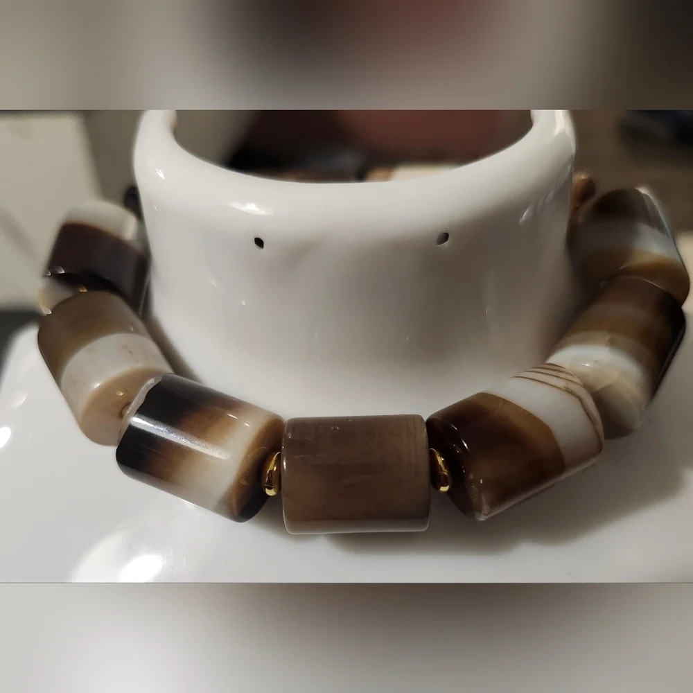 Vintage Style Tibetan Banded Agate Bead Bracelet . UNISEX